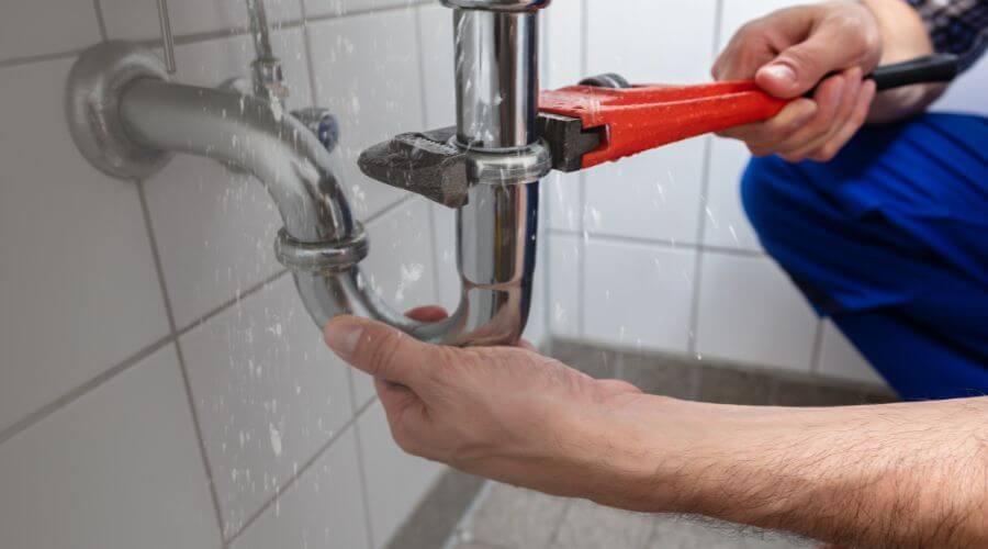 Professional water heater repair in Du Bois, IL